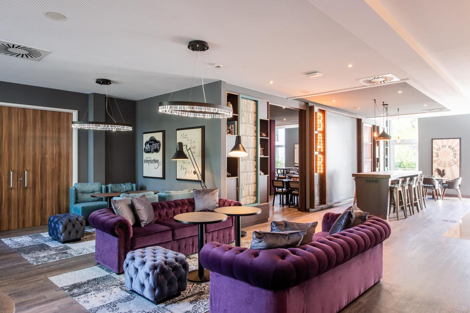 Premier Inn Heidelberg City Centre ภายนอก รูปภาพ