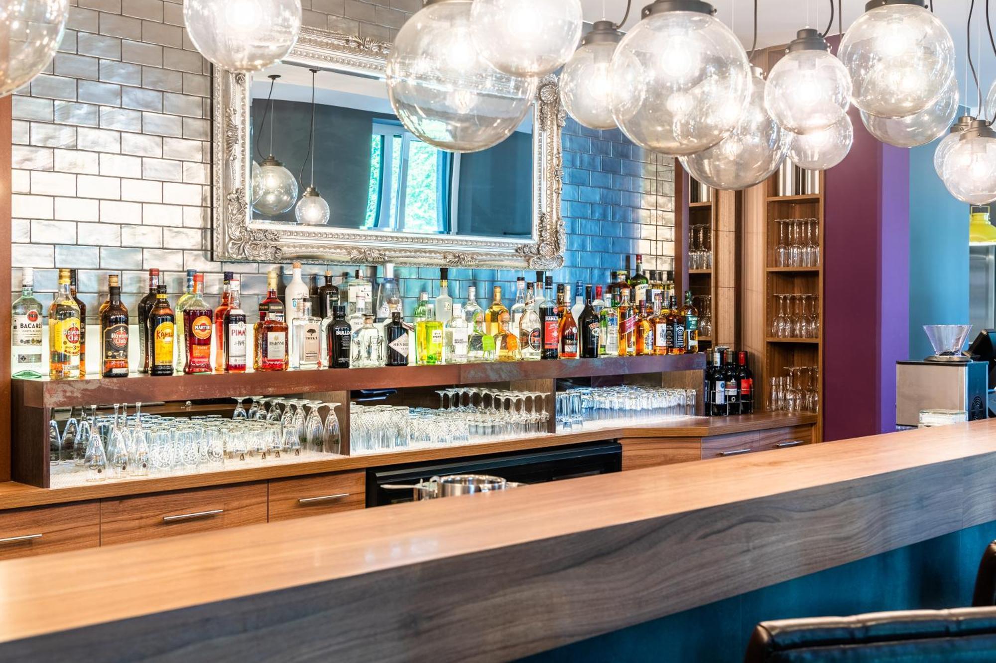 Premier Inn Heidelberg City Centre ภายนอก รูปภาพ
